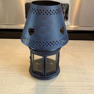 🕯️💙TEA LIGHT 10 INCH UNIQUE METAL LANTERN-2 PCS in Dark Blue w/Hearts